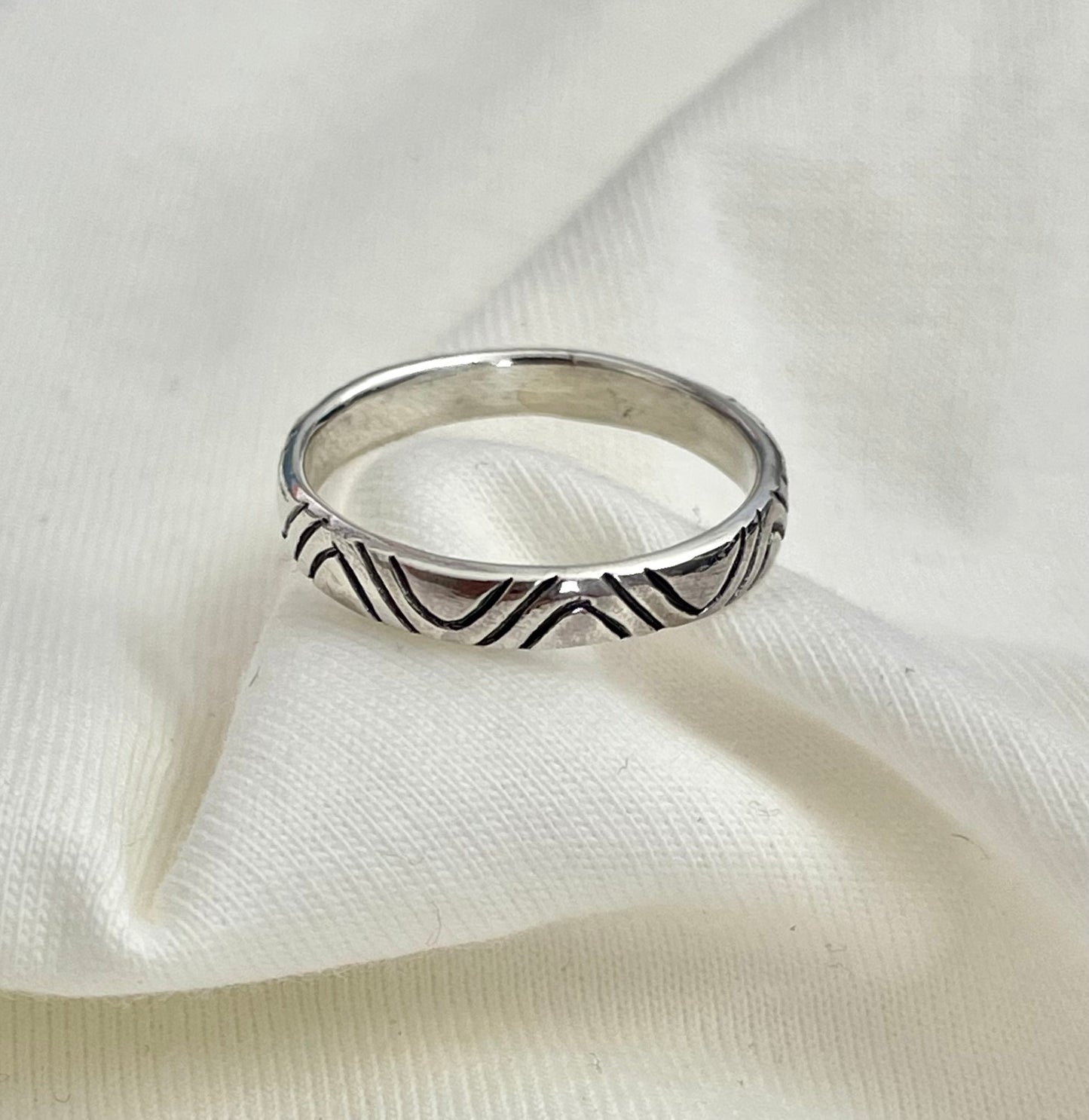 Silver Pattern Ring