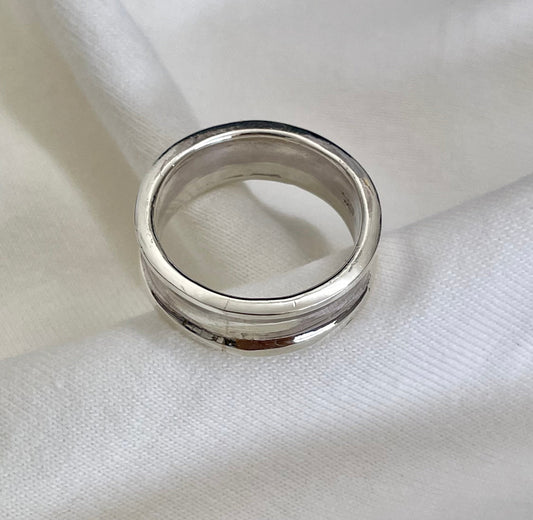Silver Groove Ring