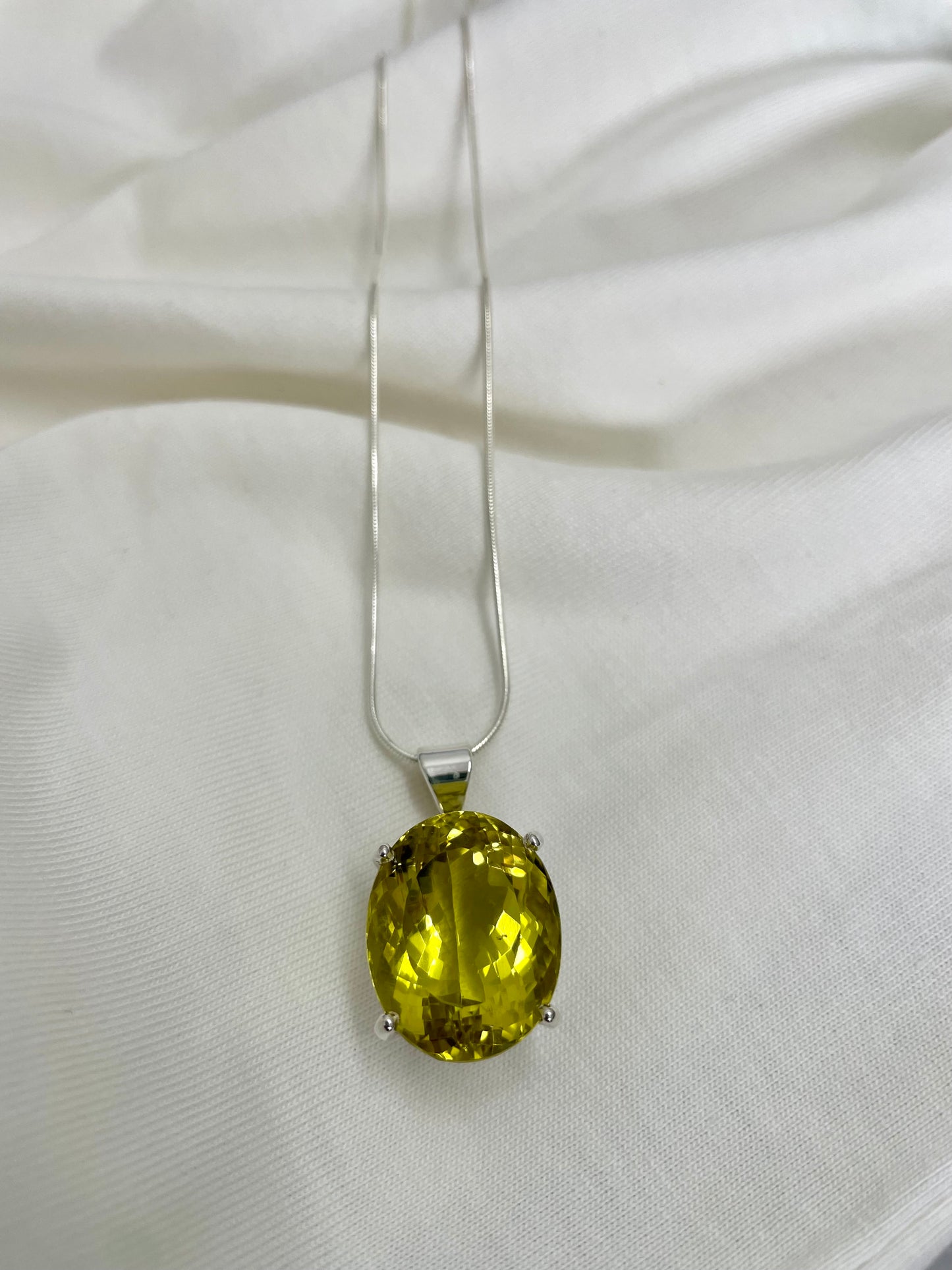 Lemon Quartz Pendant