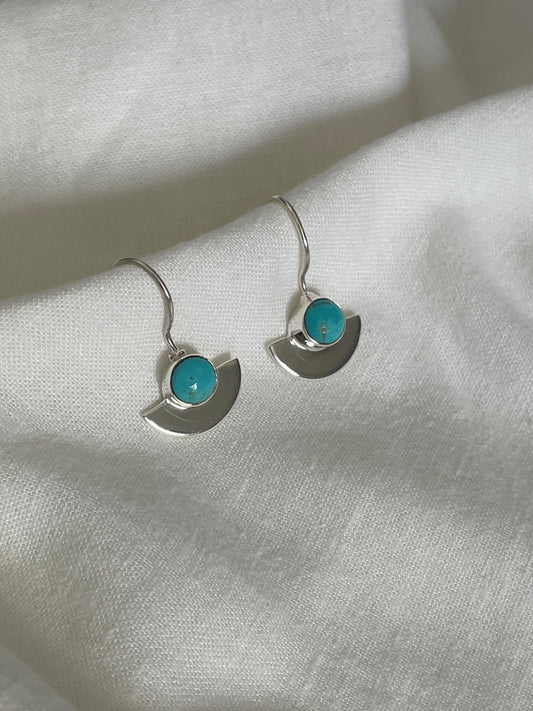 Hola Bella Turquoise Fan Earrings