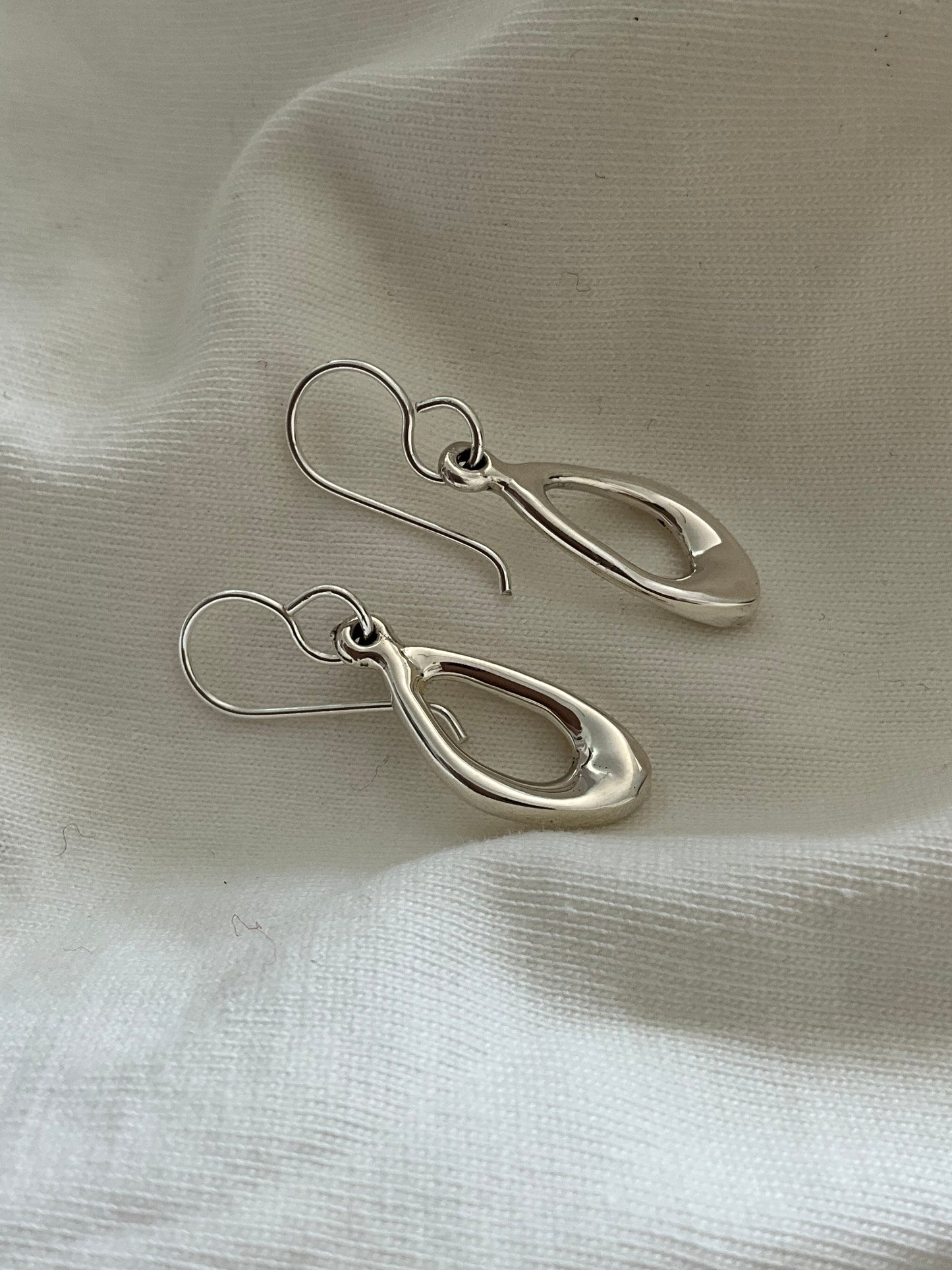 Tiare Earrings - 925 Silver