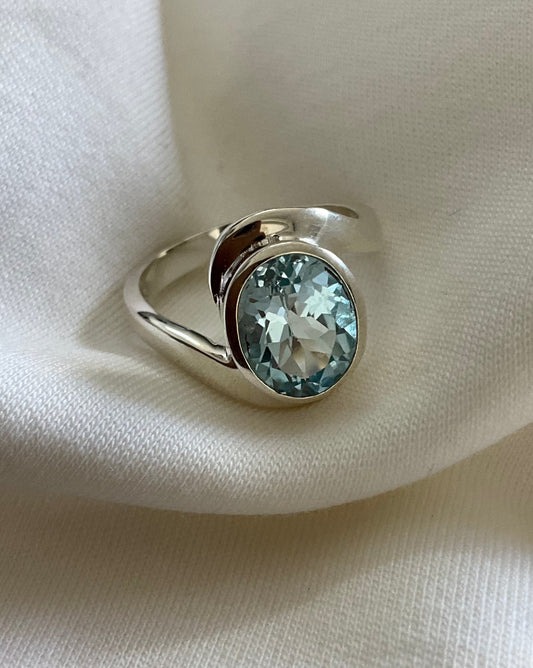 Veracruz Blue Topaz Ring