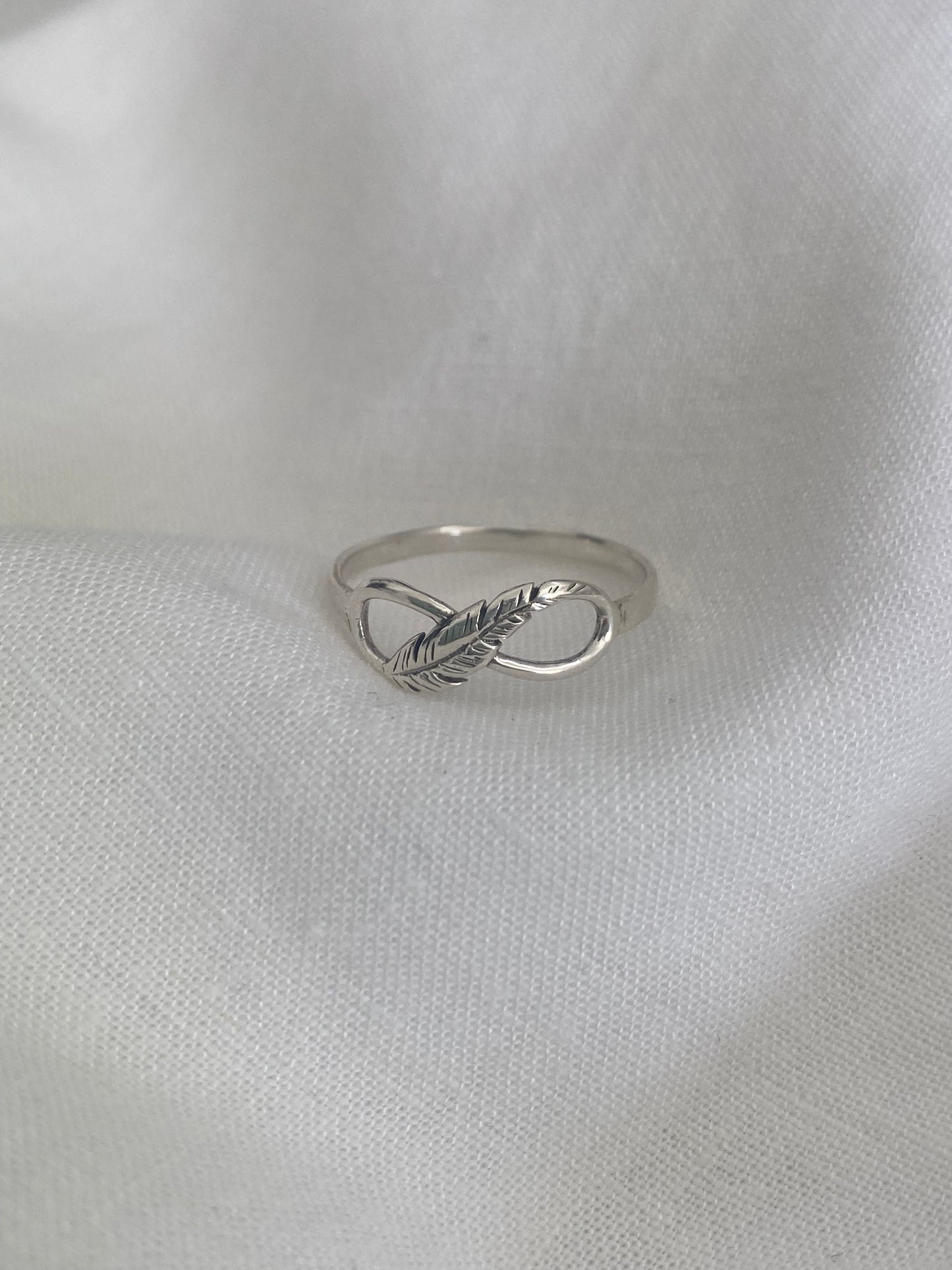 Silver Infinite Leaf Ring