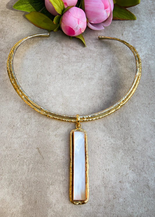 Dana Necklace - Gold Pearl
