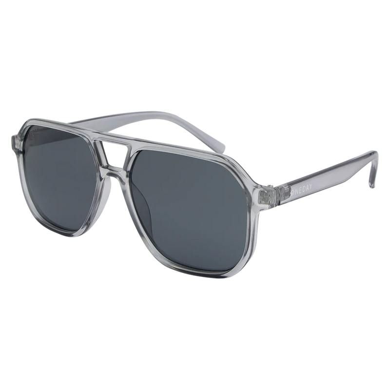 Delilah Sunglasses - Grey Smoke