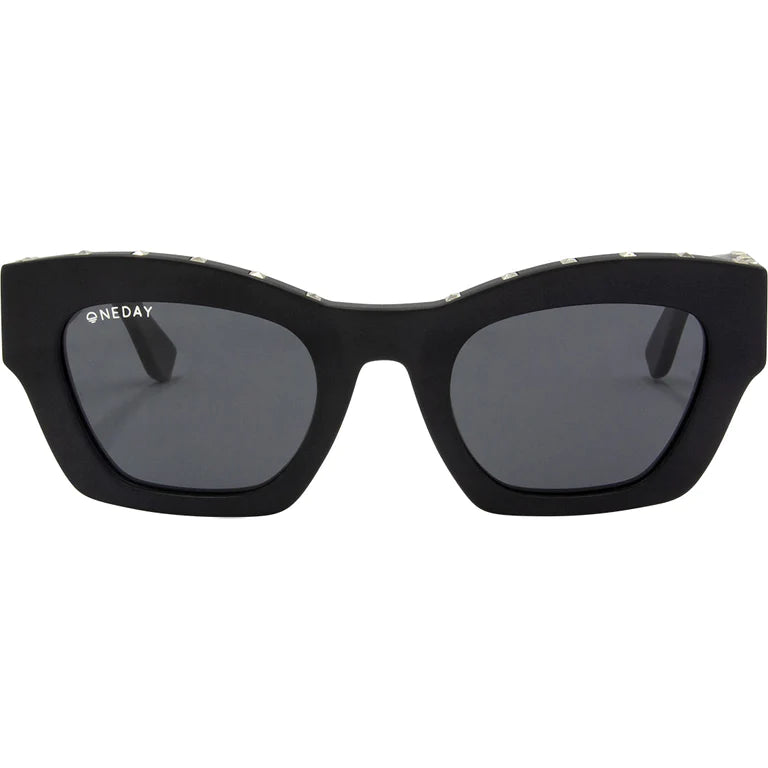 Shooting Daggers Sunglasses - Black Smoke