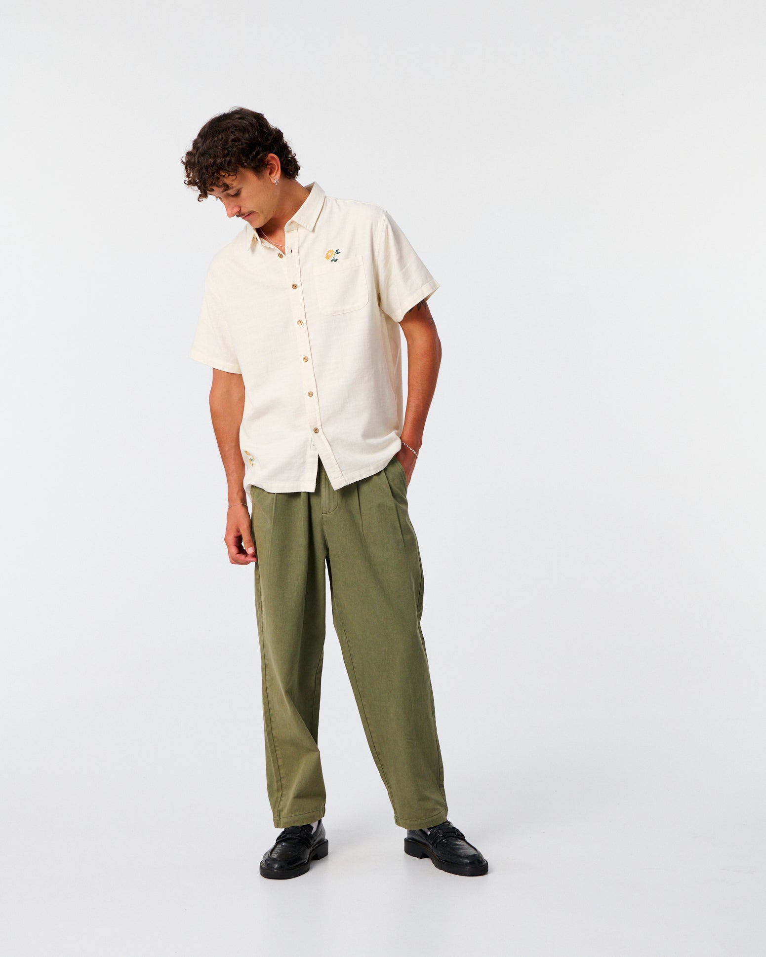 Peace Flower Embro SS Shirt - Ecru - photo 5