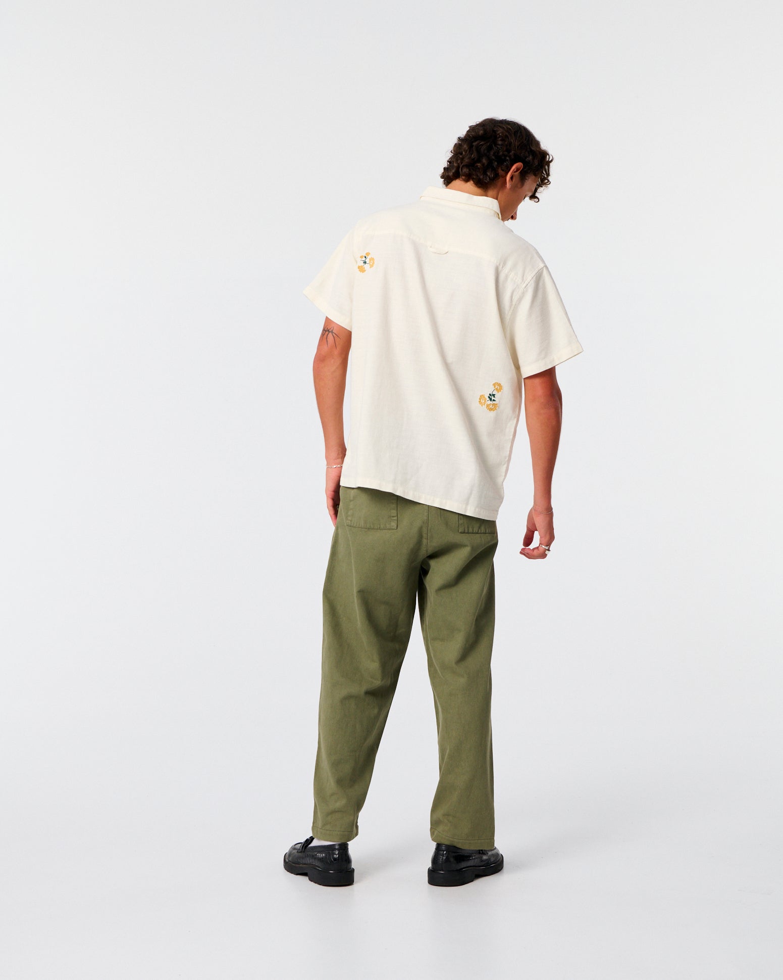 Peace Flower Embro SS Shirt - Ecru - photo 6
