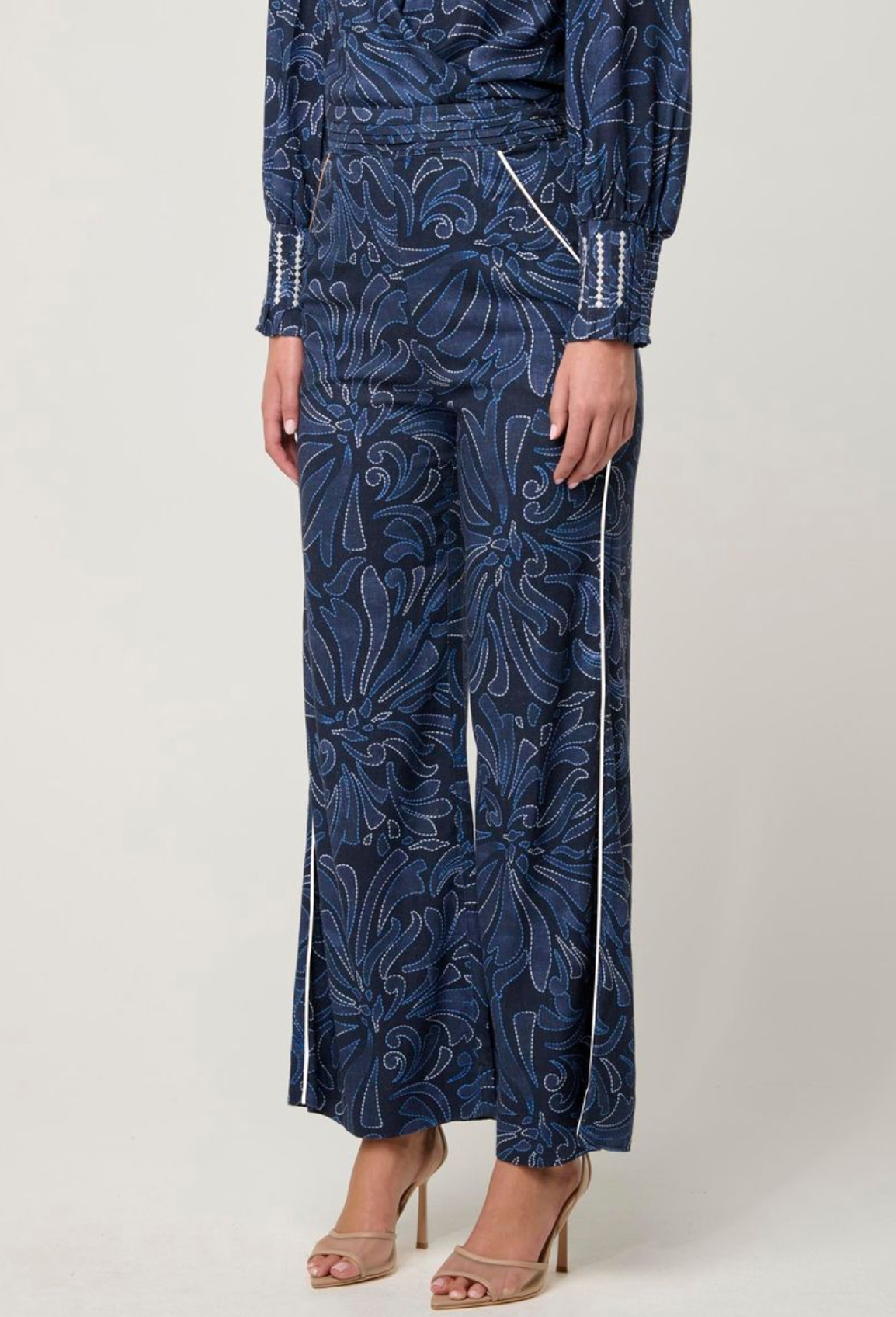Merida Contrast Pant