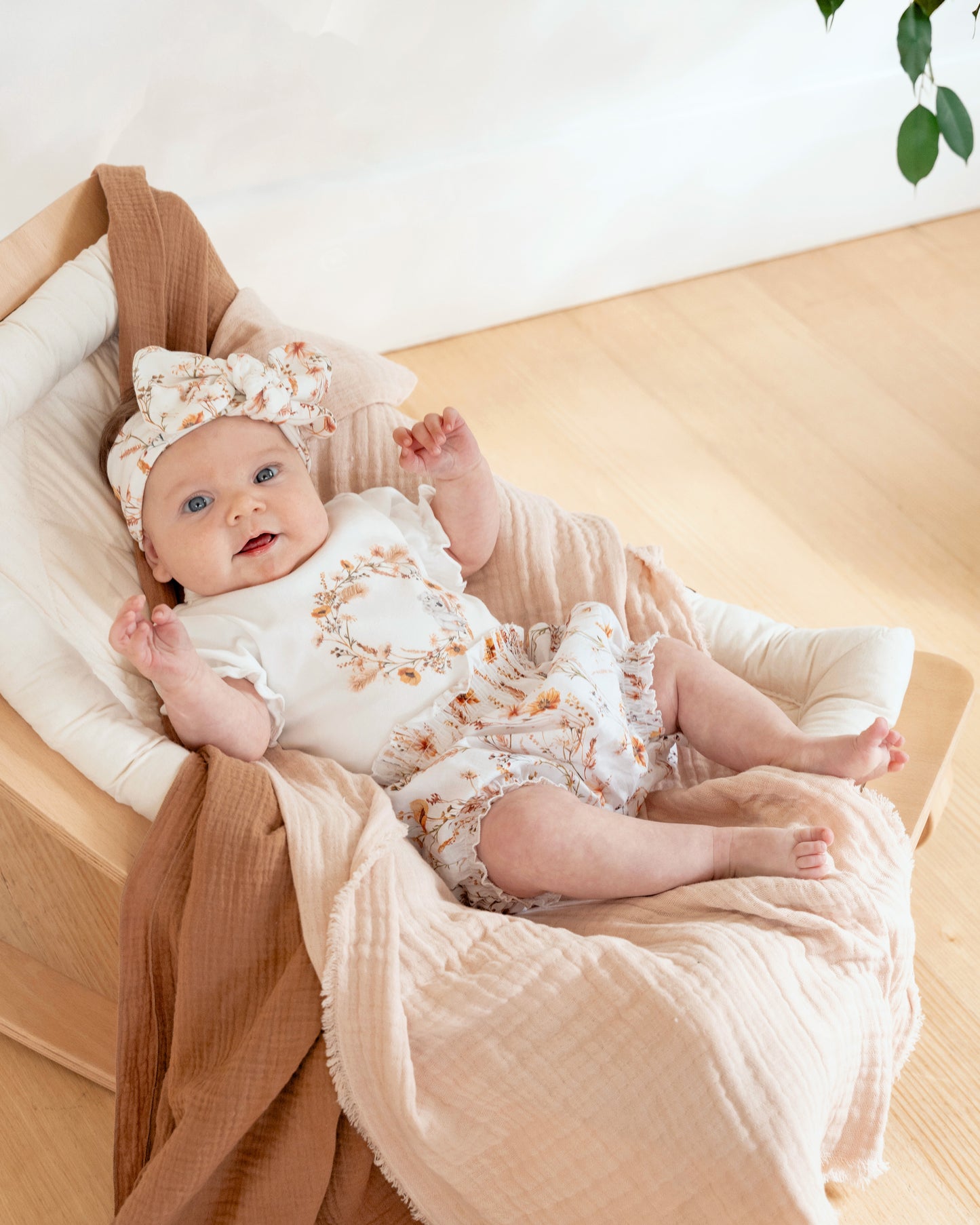 Taylor Organic Floral Koala Bodysuit - Cloud