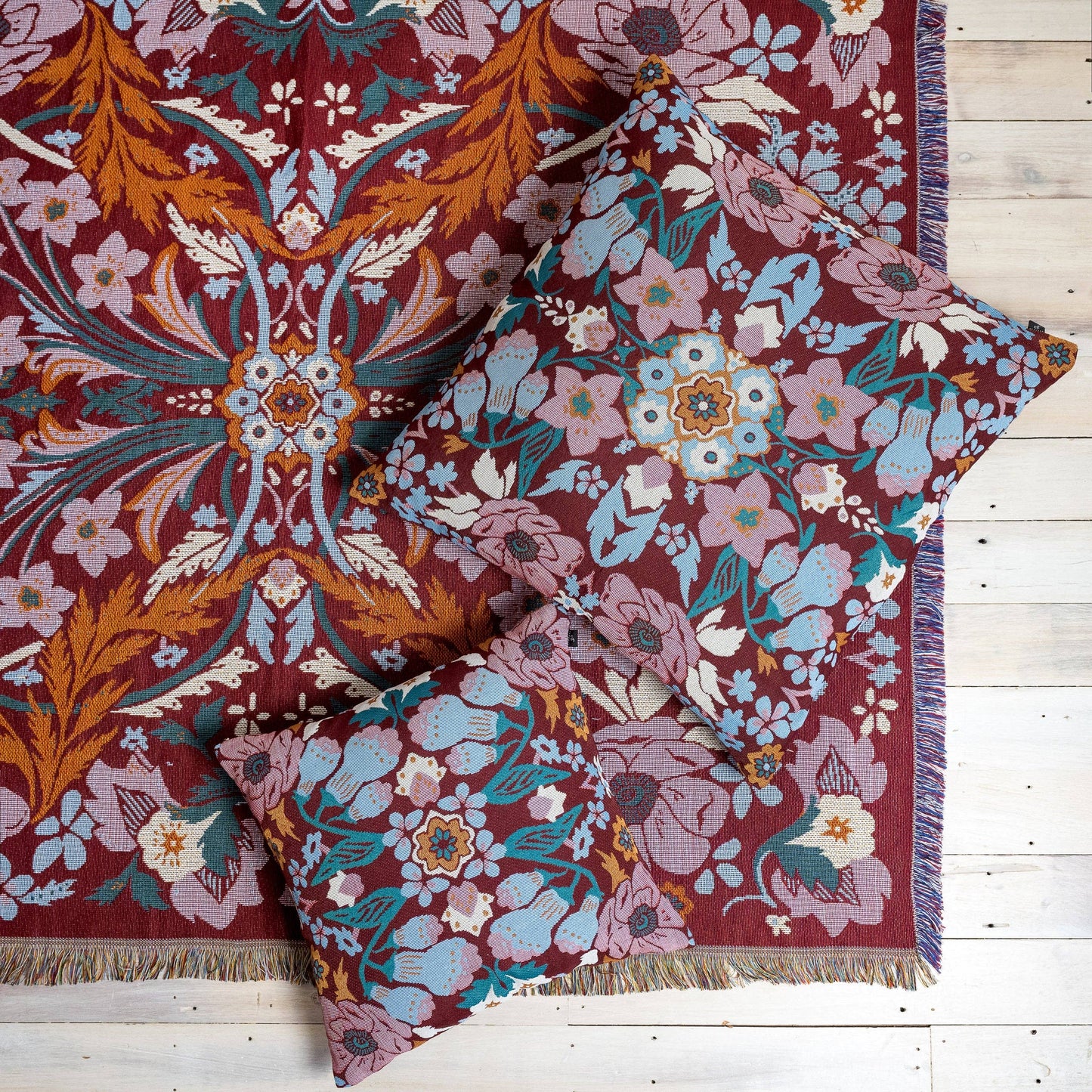 HENDEER - 'Magical Mystery' Woven Picnic Rug/Throw: Regular 130x160cm