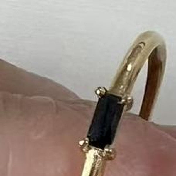 Baguette Stone Ring - Black / Gold