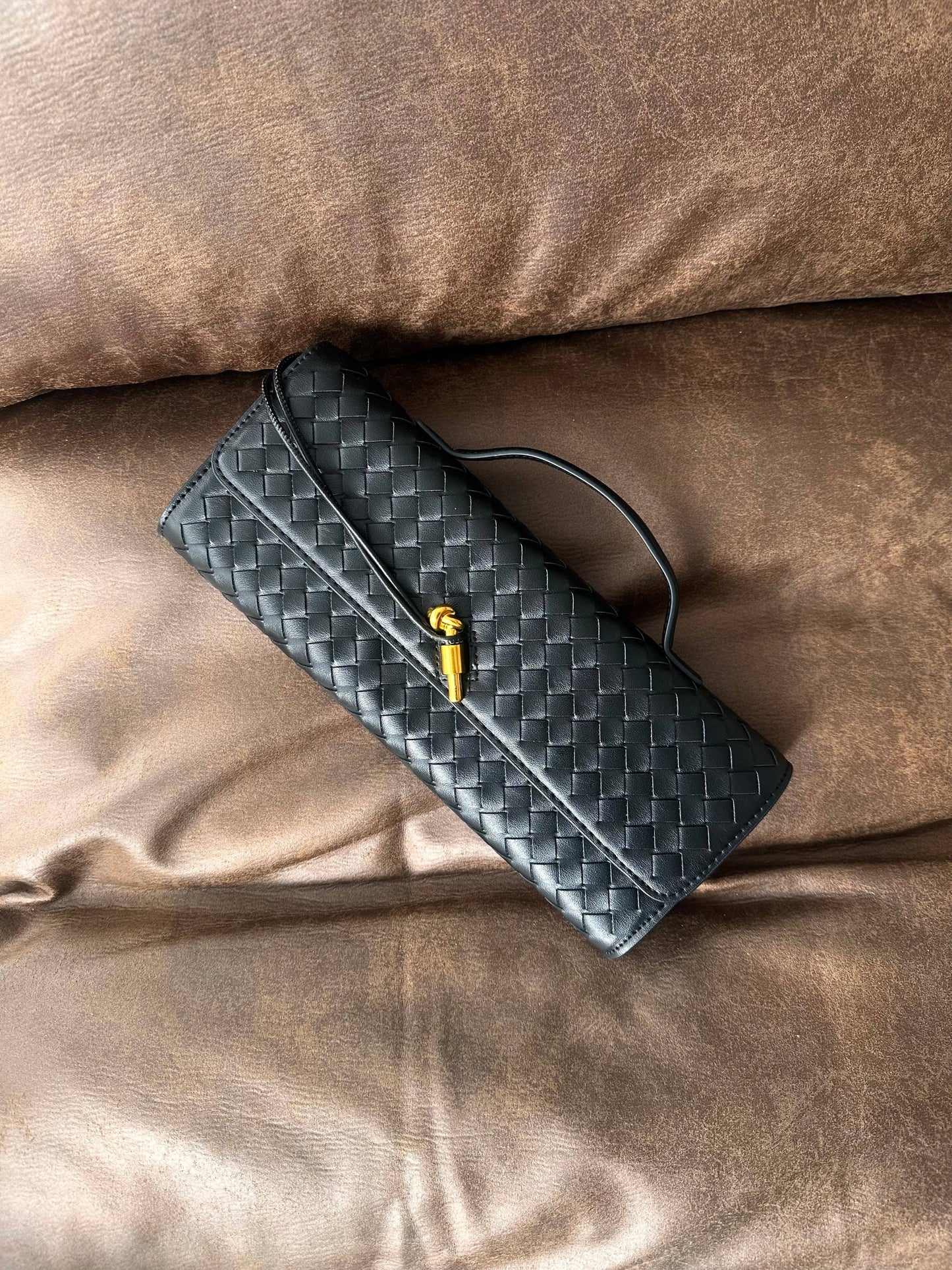 Angels Whisper Accessories - Paloma Clutch Bag in Black