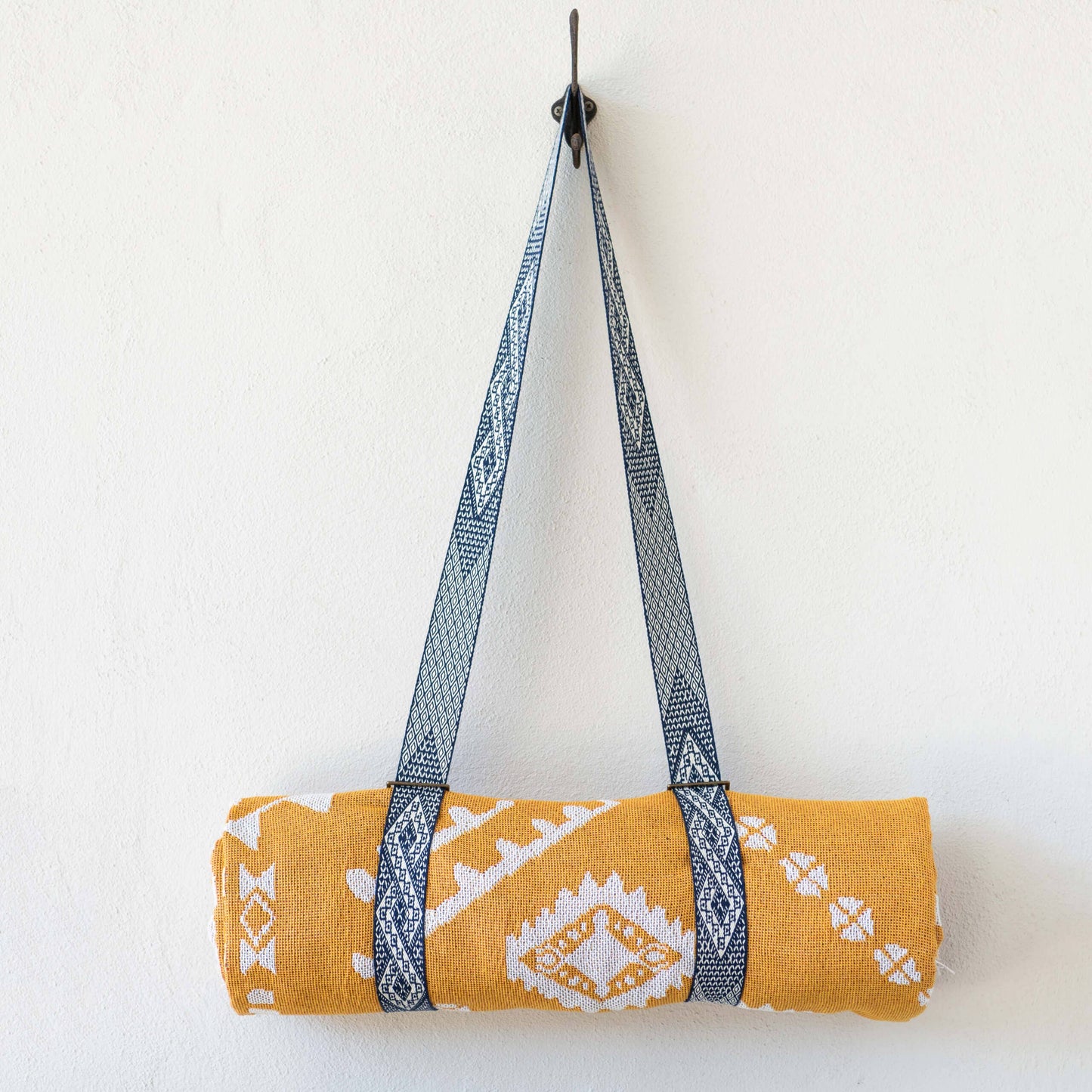 HENDEER - 'Good Day Sunshine' Woven Picnic Rug/Throw: Large 170x200cm
