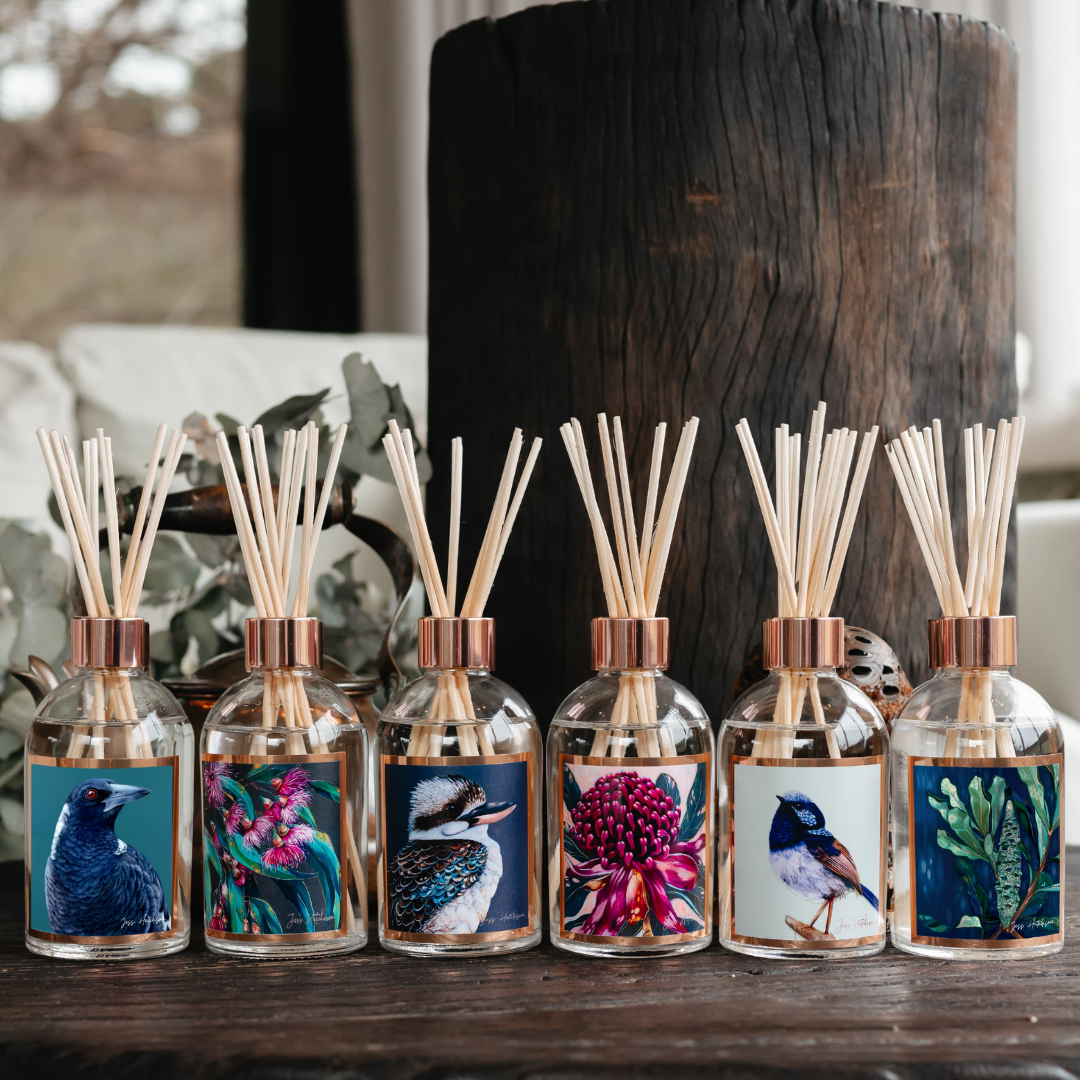 Aroma Pot - Australian artist reed diffuser | Native Honeysuckle | 200ml