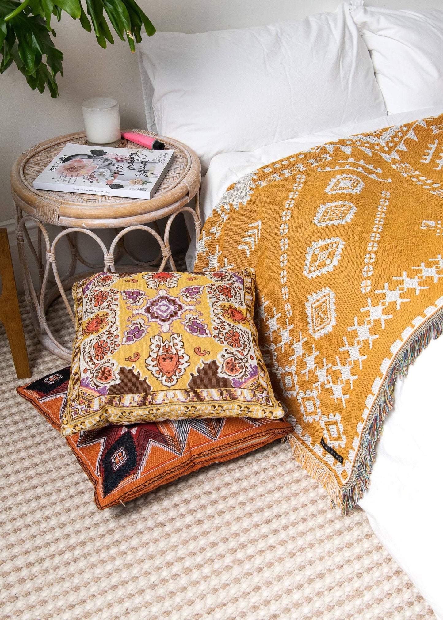 HENDEER - 'Good Day Sunshine' Woven Picnic Rug/Throw: Regular 130x160cm