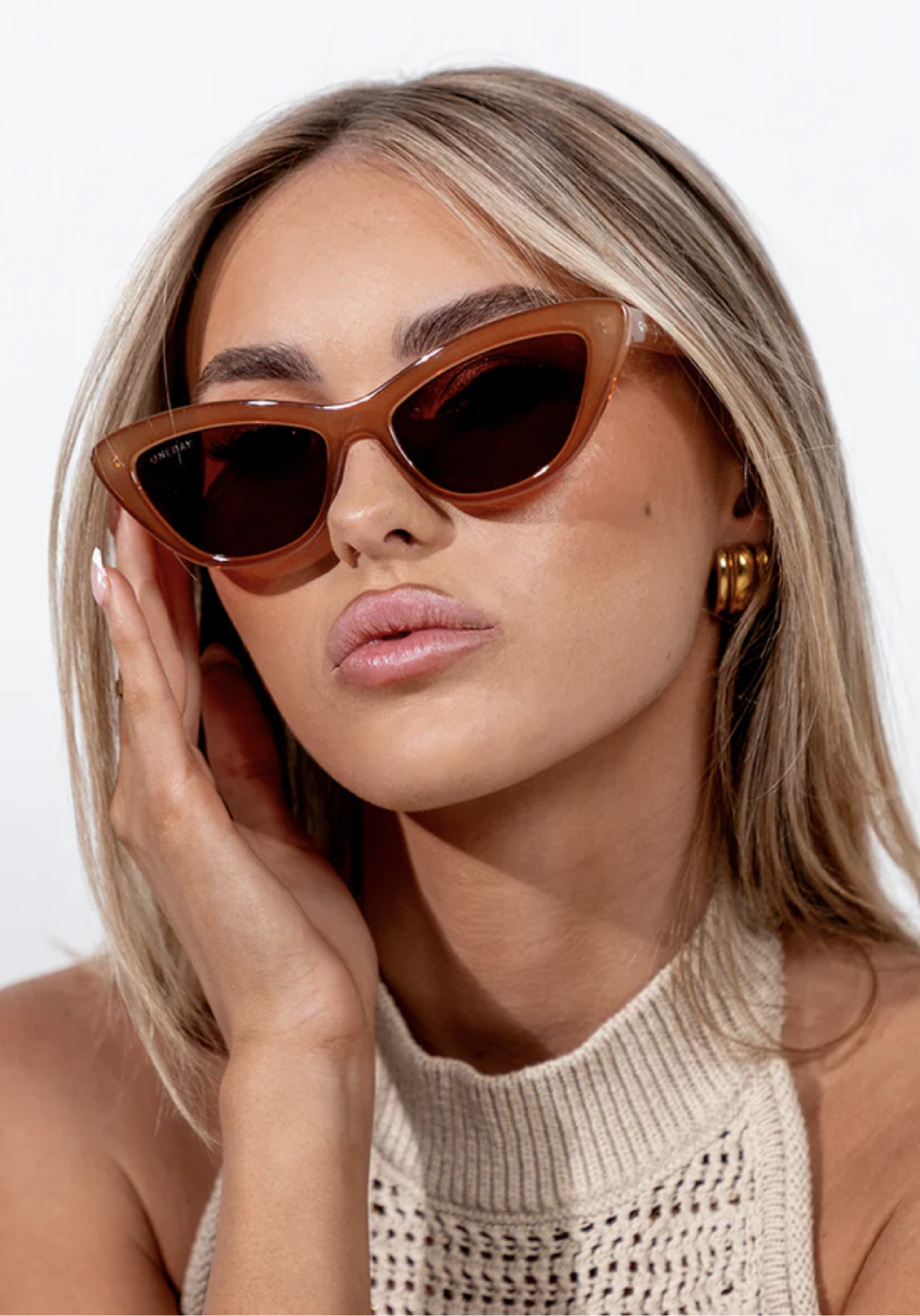 Desorbo Sunglasses - Beige Brown