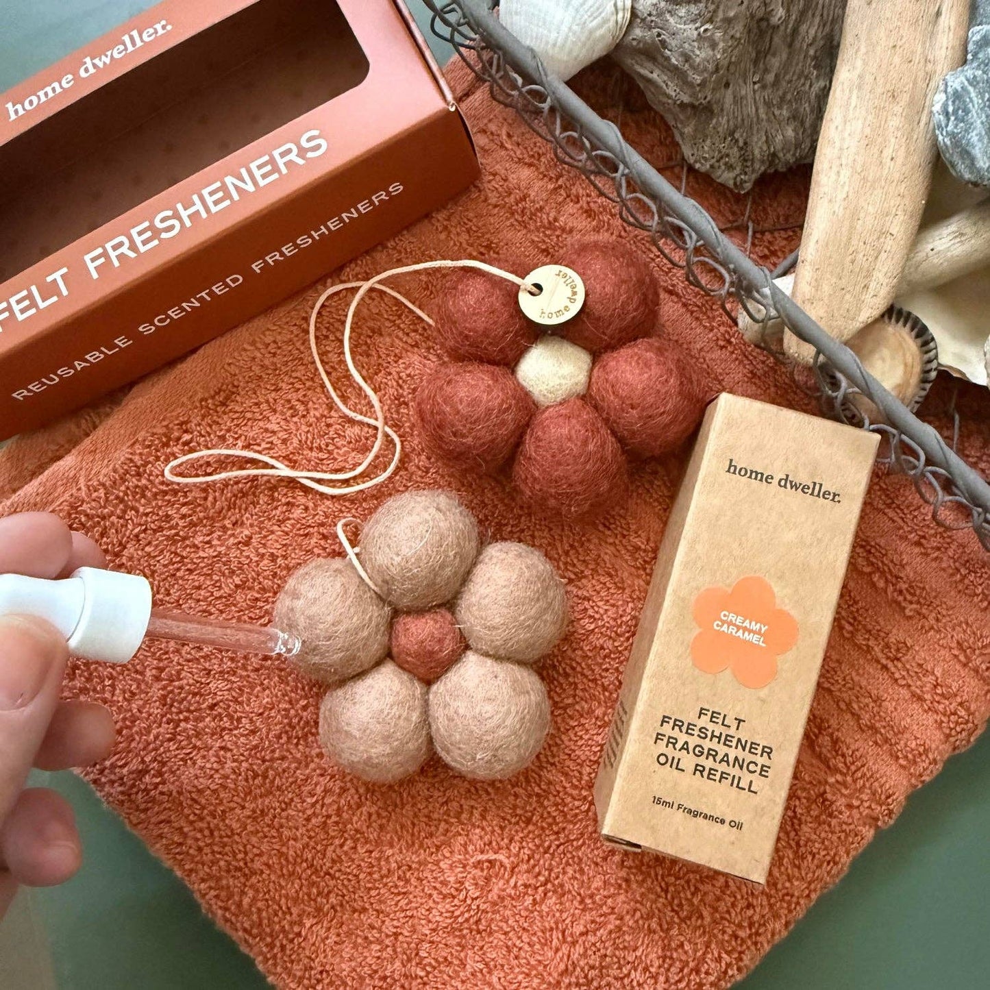 Home Dweller - Felt Flower Fresheners - Creamy Caramel