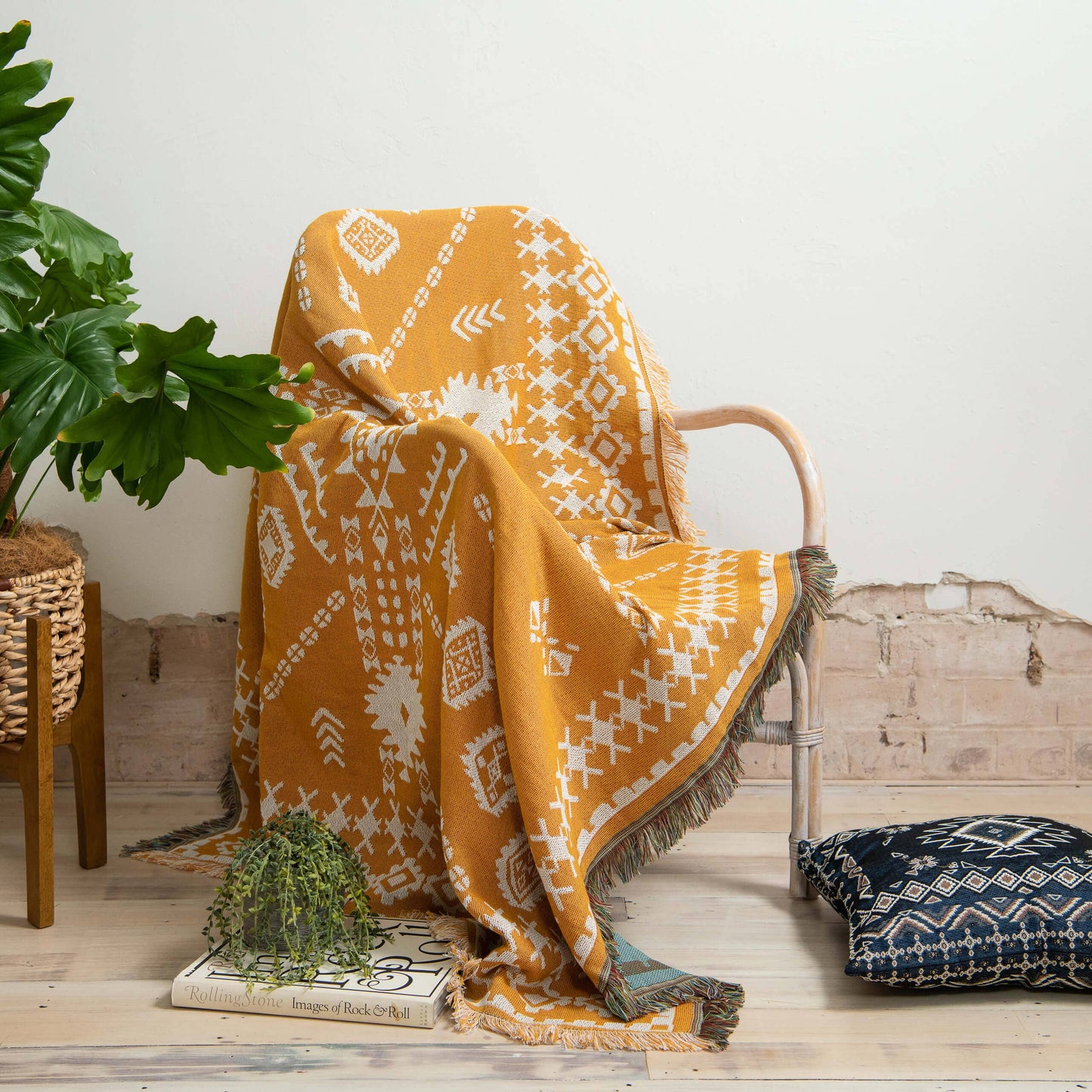 HENDEER - 'Good Day Sunshine' Woven Picnic Rug/Throw: Large 170x200cm