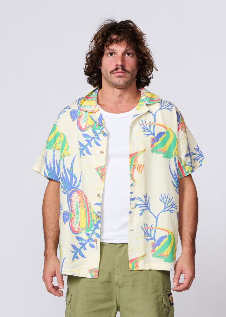 Aquarium Resort SS Shirt - Ecru