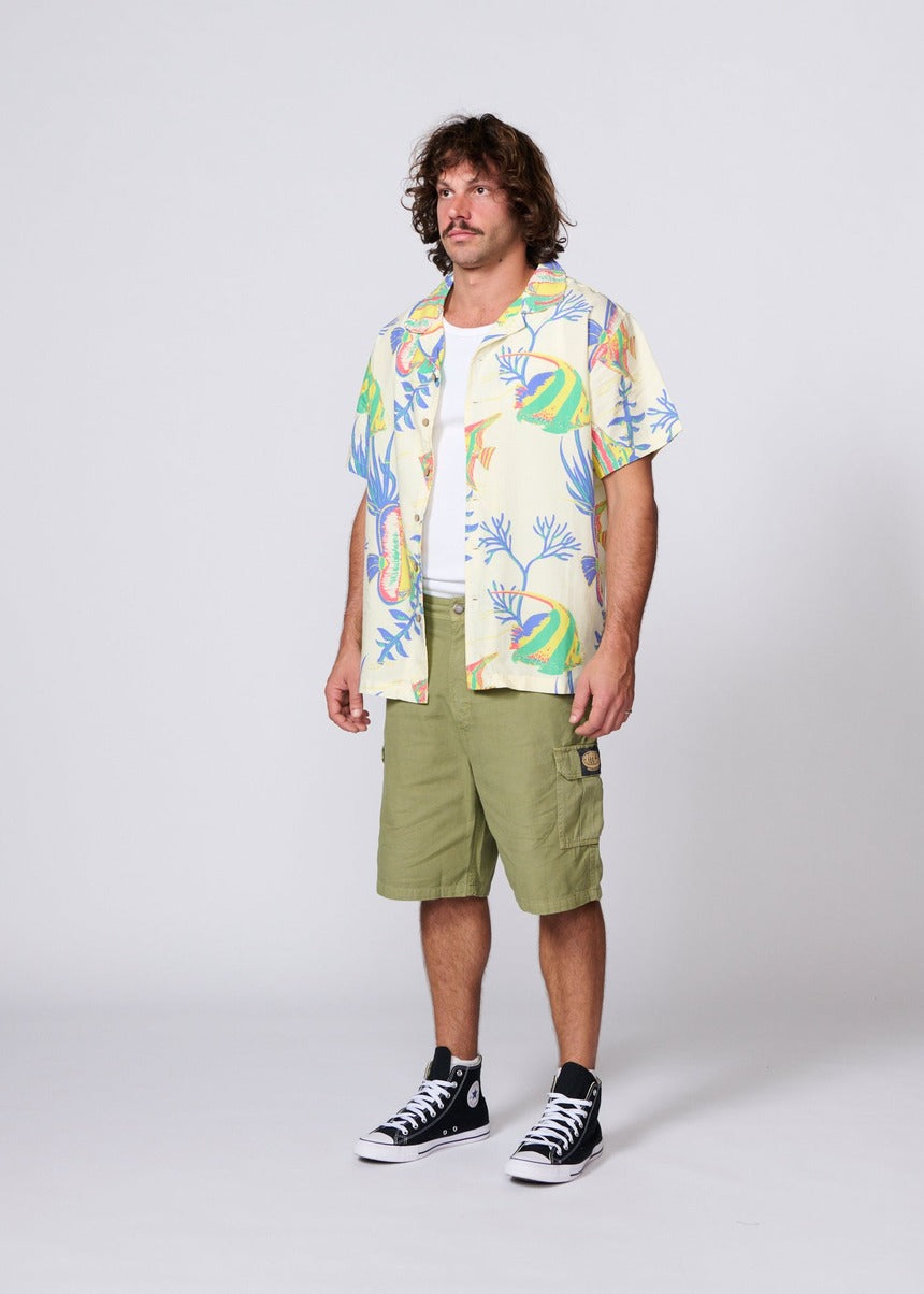 Aquarium Resort SS Shirt - Ecru