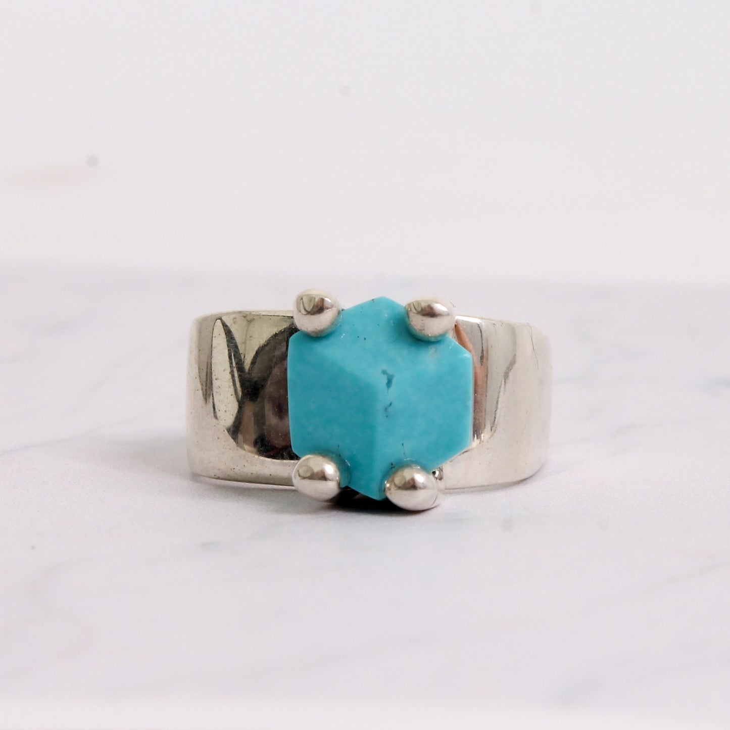 Hola Bella Turquoise Ring